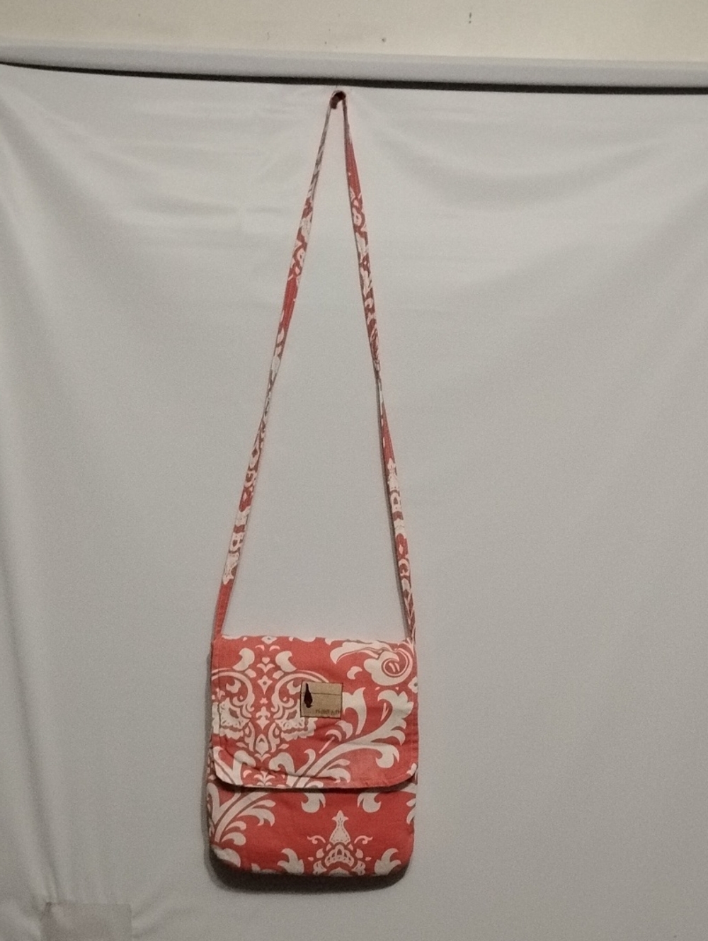 FLIPPED BIRD Coral Pattern Crossbody Bag - ‎ Women Bags